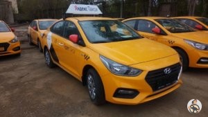 Hyundai Solaris Брендирование автомобилей Яндекс Такси